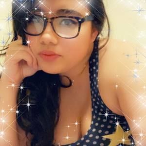 Meet your Posher, Phyllis roxy